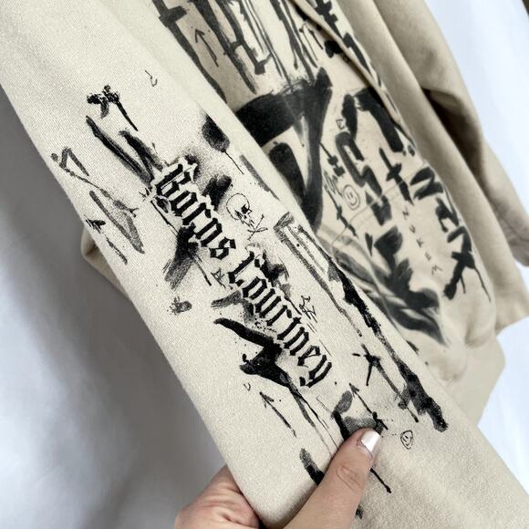 Borns Courtney tan hoodie smile grafiti cotton men's size large pullover sweater - Picture 3 of 6